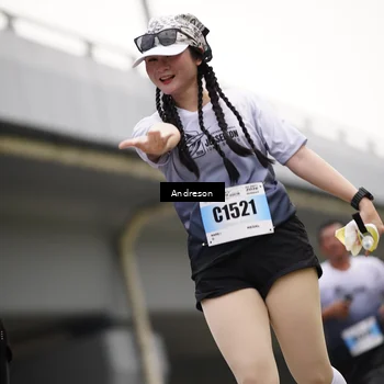 Runner Photo 7205476