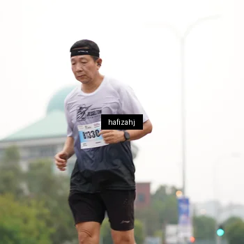 Runner Photo 7205492