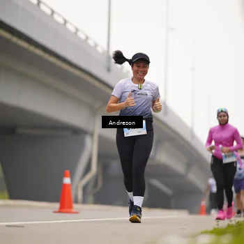 Runner Photo 7205524