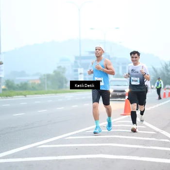 Runner Photo 7205564