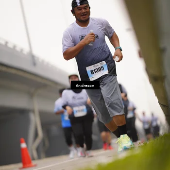 Runner Photo 7205579