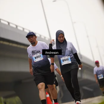 Runner Photo 7205588