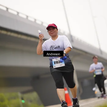 Runner Photo 7205602