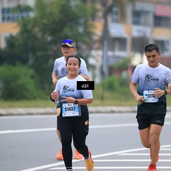Runner Photo 7205692