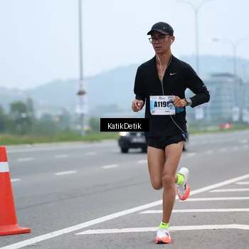 Runner Photo 7205707