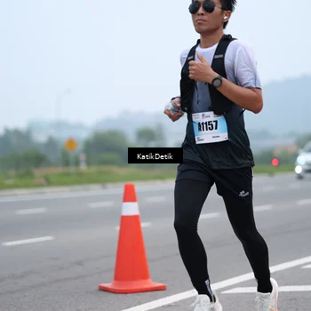 Runner Photo 7205747