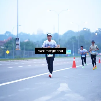 Runner Photo 7205768