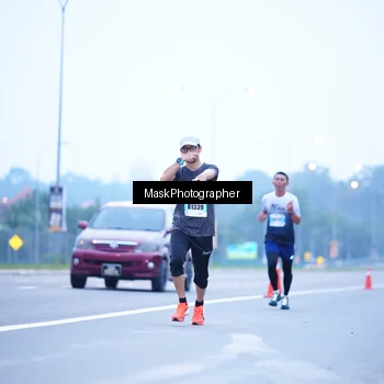 Runner Photo 7205795