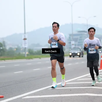 Runner Photo 7205801