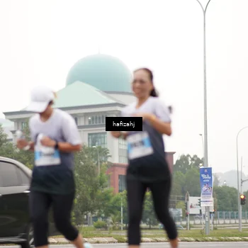 Runner Photo 7205810