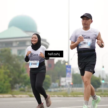 Runner Photo 7205841