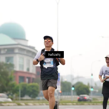 Runner Photo 7205871