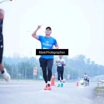 Runner Photo 7205877