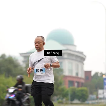Runner Photo 7205937