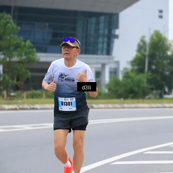 Runner Photo 7205947