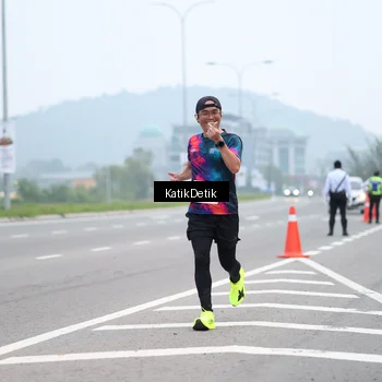 Runner Photo 7205963