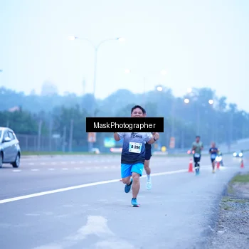 Runner Photo 7205981