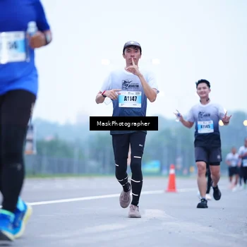 Runner Photo 7205990