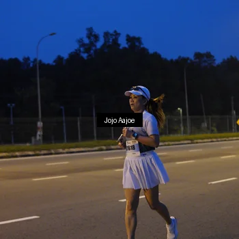 Runner Photo 7206000