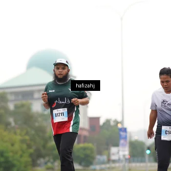 Runner Photo 7206002
