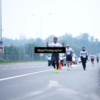Runner Photo 7206298