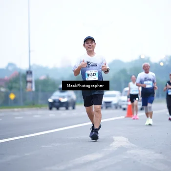 Runner Photo 7206340