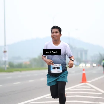 Runner Photo 7206342