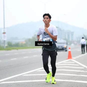 Runner Photo 7206542