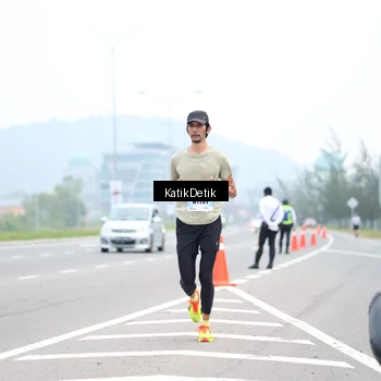 Runner Photo 7206686