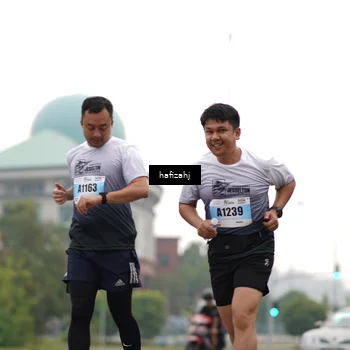 Runner Photo 7206918
