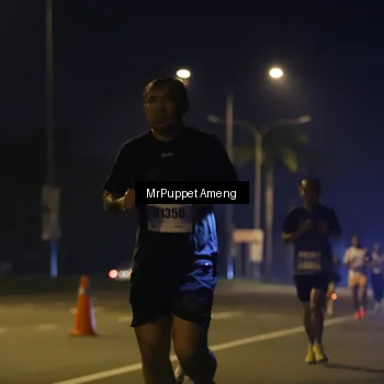 Runner Photo 7207103