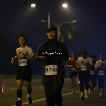 Runner Photo 7207218
