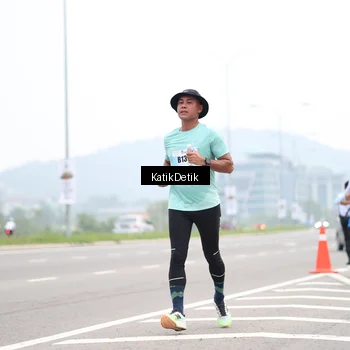 Runner Photo 7207275