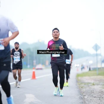 Runner Photo 7207307