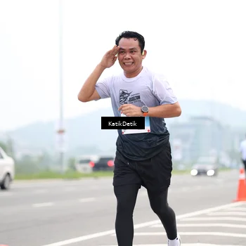 Runner Photo 7207432