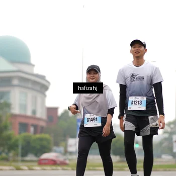 Runner Photo 7207474