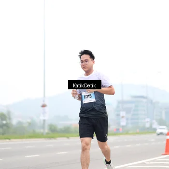 Runner Photo 7207596