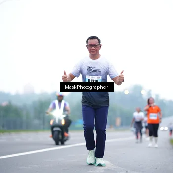 Runner Photo 7207638