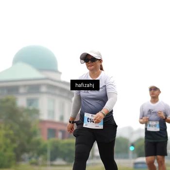 Runner Photo 7207645