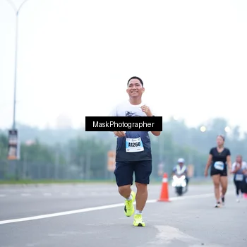 Runner Photo 7207663