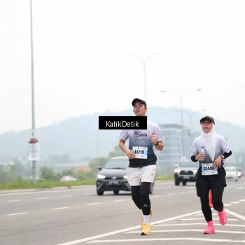 Runner Photo 7207664
