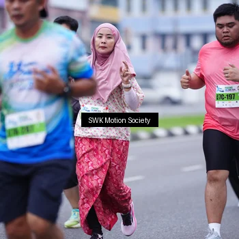 Runner Photo 7207672
