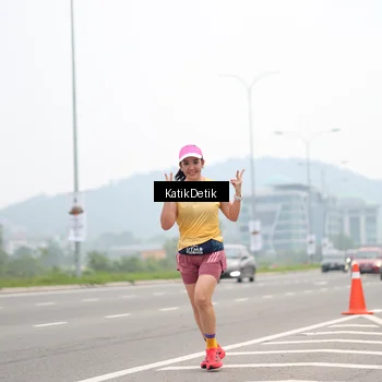 Runner Photo 7207673