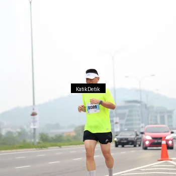 Runner Photo 7207680