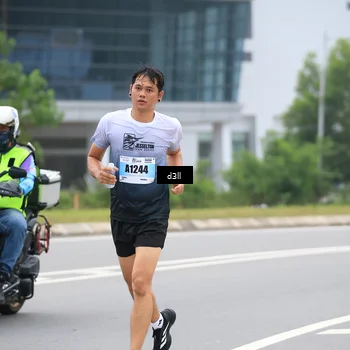 Runner Photo 7207692