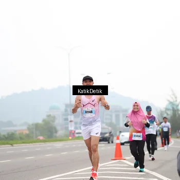 Runner Photo 7207756