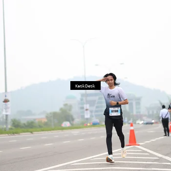 Runner Photo 7207865