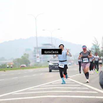 Runner Photo 7207996