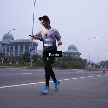 Runner Photo 7208067
