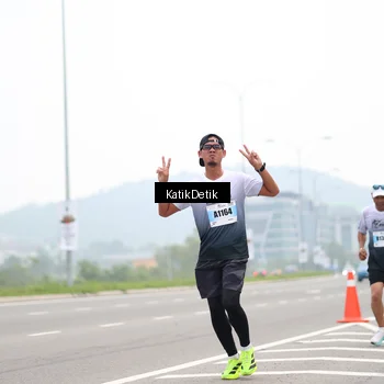 Runner Photo 7208123